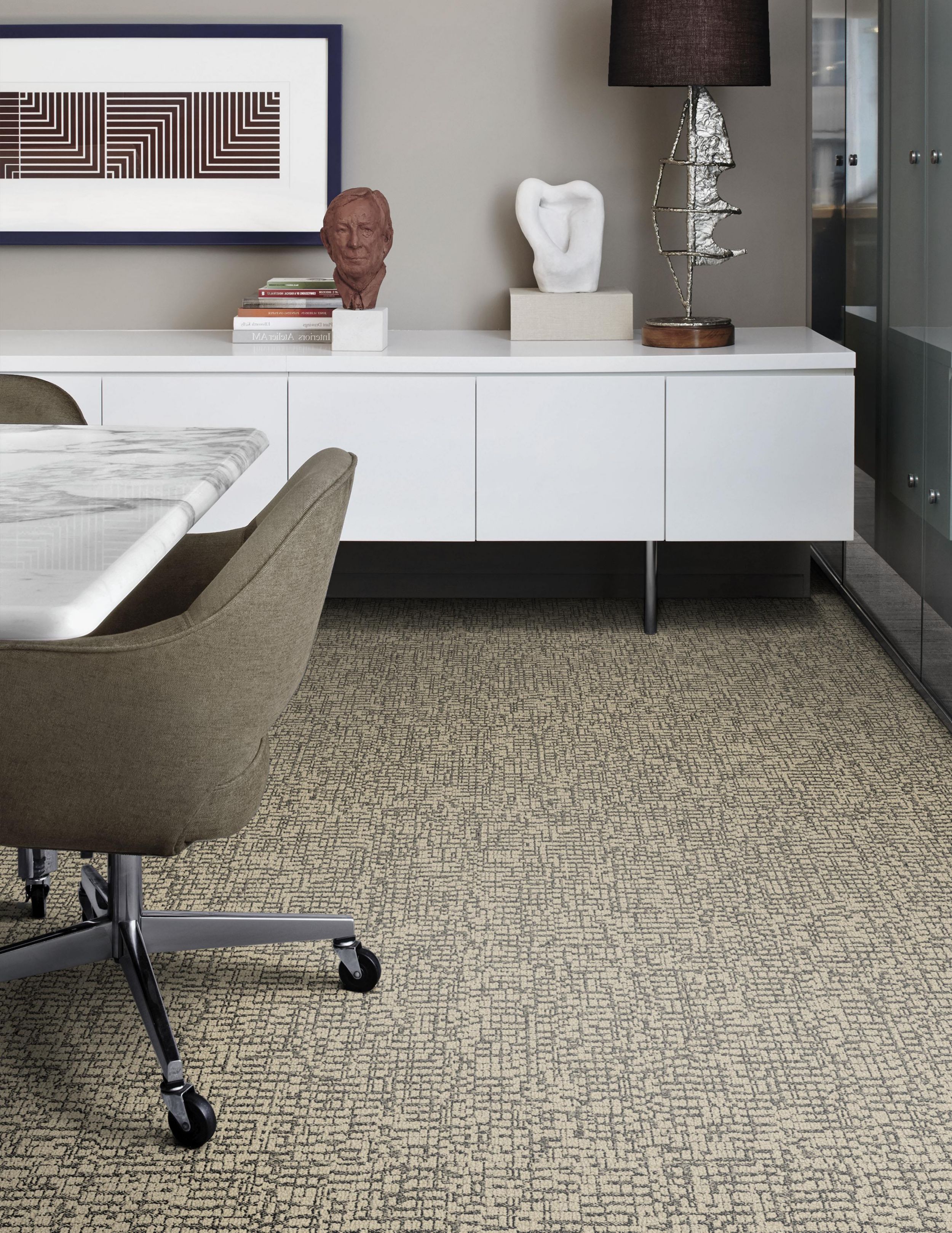 Interface DL904 carpet tile in private office imagen número 1